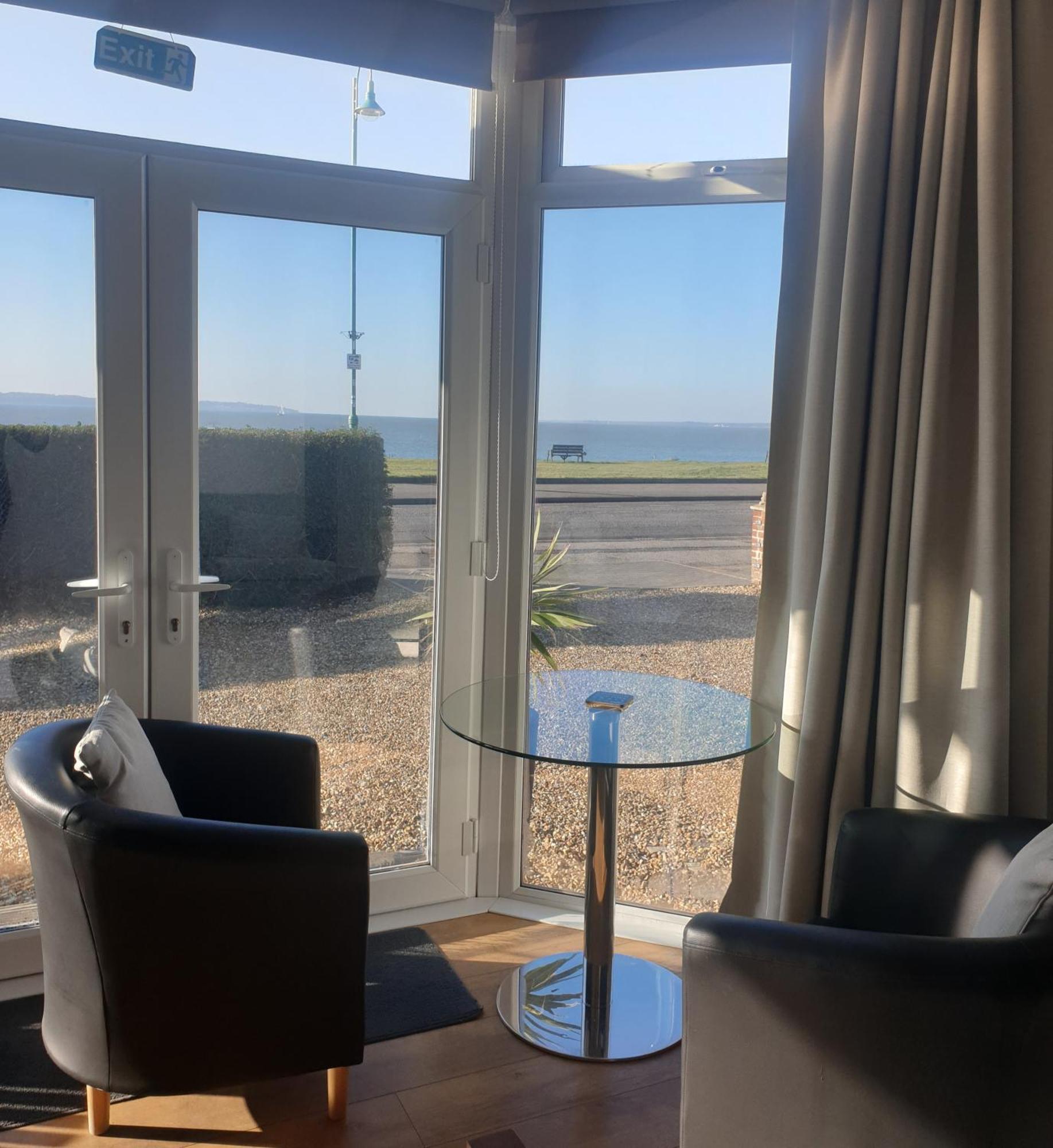 The Waters Edge Hotel Lee-on-the-Solent Ngoại thất bức ảnh